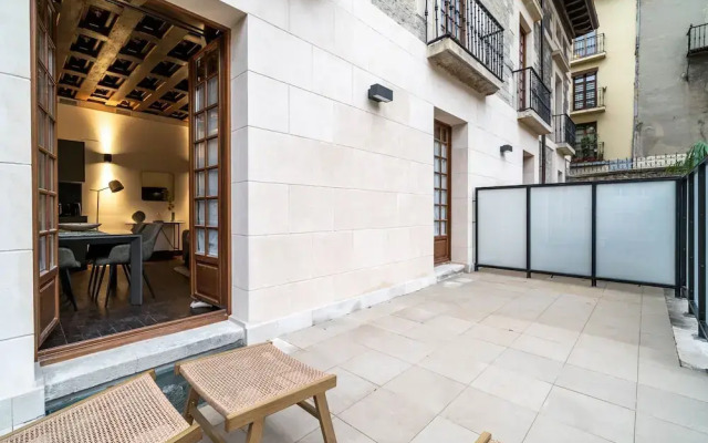 limehome Vitoria Palacio Álava-Velasco