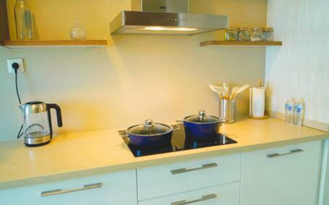 2 Bedroom Luxury Apartment near Mall of Istanbul