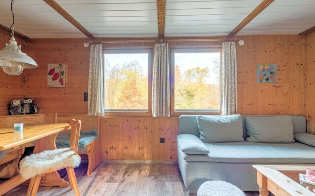 Hideaway With Lakeside Leisure