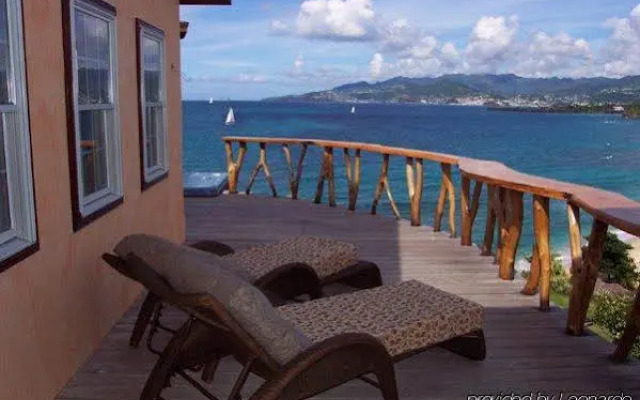 Maca Bana Luxury Boutique Resort