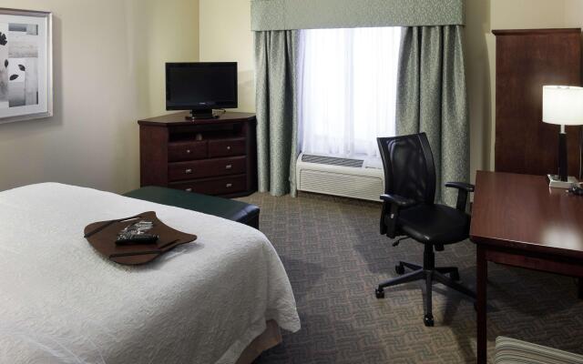 Hampton Inn & Suites Dallas-Arlington-South