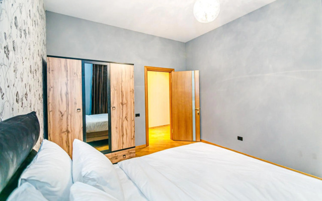 Zarifa Aliyeva str. 28 M63 Daire