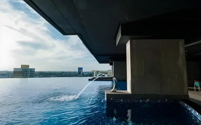 G Residence Sky Suite