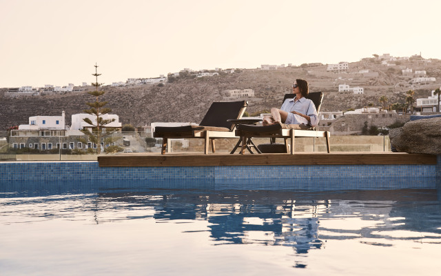 Mr & Mrs White Mykonos