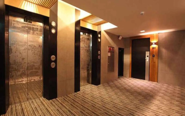 Designers Hotel The Rich