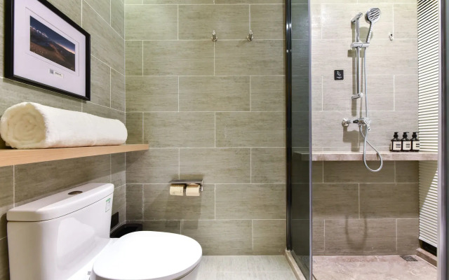 Atour Hotel Beijing Linkong New National Exhibition Center Branch