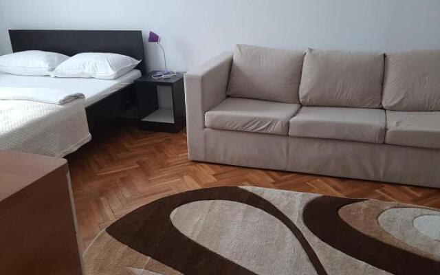 Apartament Oradea ultracentral Republicii 47