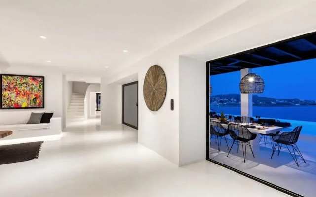 Luxury Key Mykonos 5 Bed Villa Black Royal II Psarou