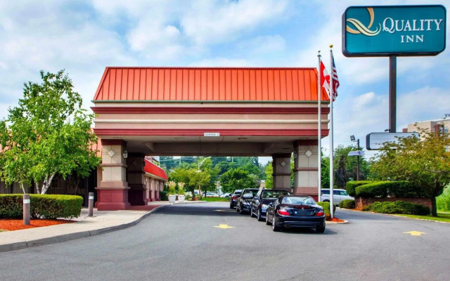 Quality Inn Meadowlands