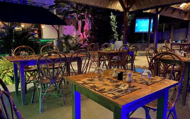 Coral Azur Cosi Holidays
