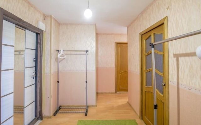Apartment - Generala Tyuleneva 35