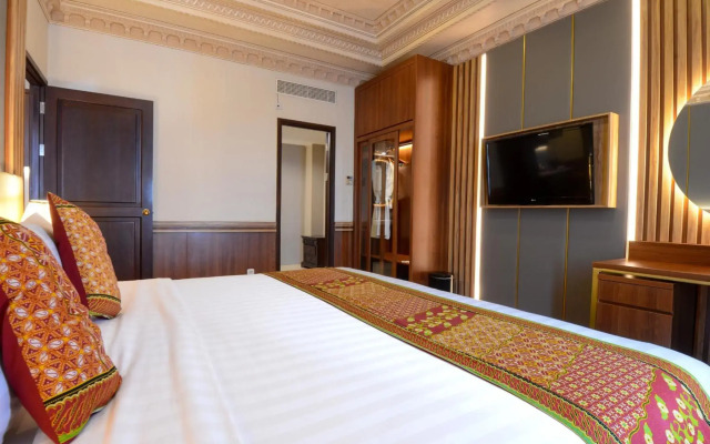 The Rich Jogja Hotel