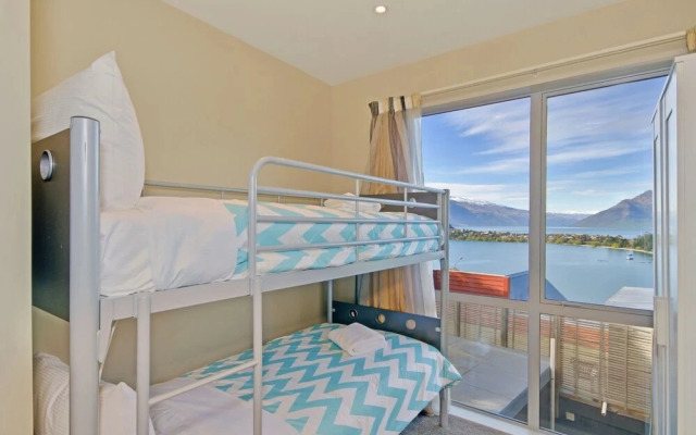Campbell`S On Earnslaw B&B