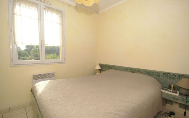 Spacious Holiday Home in Lorgues With Private Pool