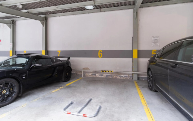 Open-plan Flat in Vinohrady by Prague Days