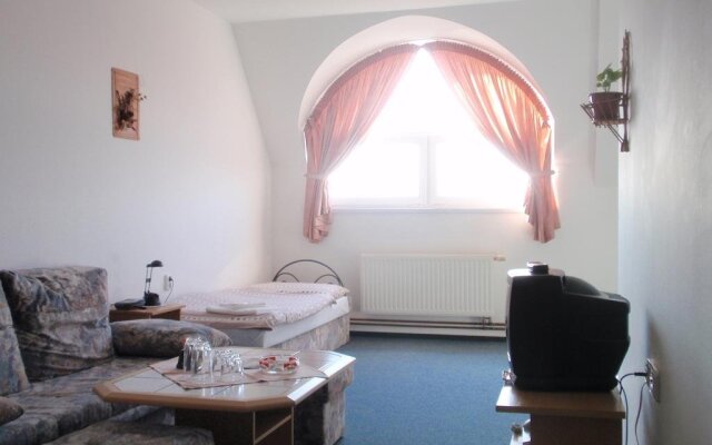 Hotel Albor