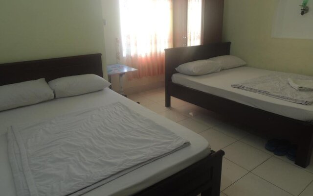 Duc Trong Hotel