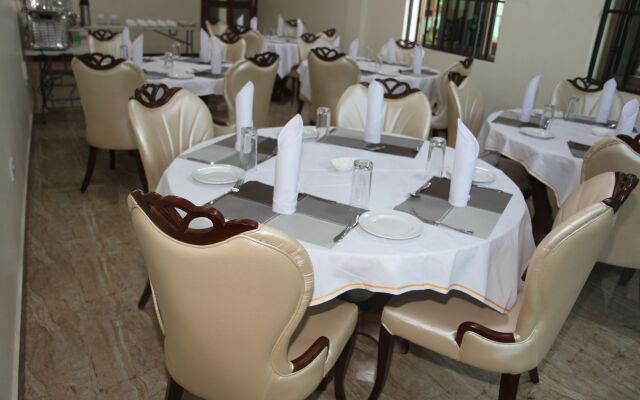 Merves Hotel