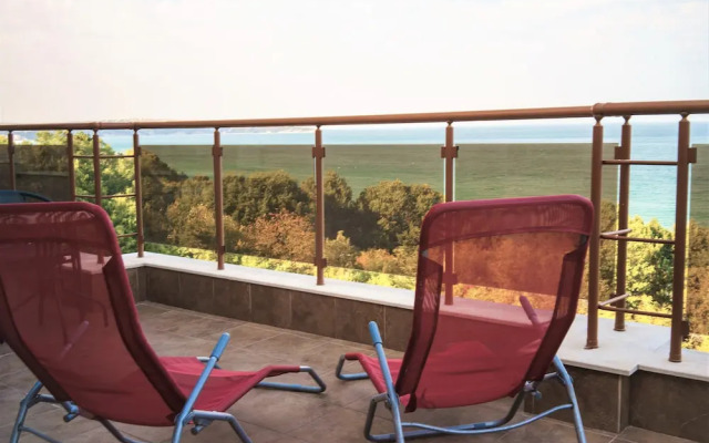 Moreto Seaside Aparthotel