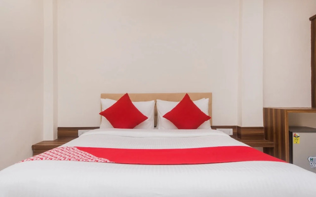 Hotel Galaxy Inn By OYO Rooms