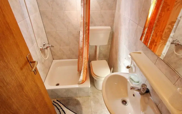Apartments Lemes - One Bedroom Apartment With Garden View Apt4