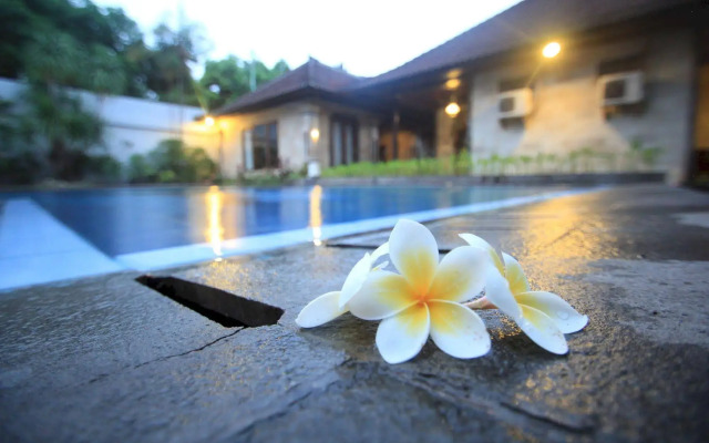 Taman Sari Cottages 2