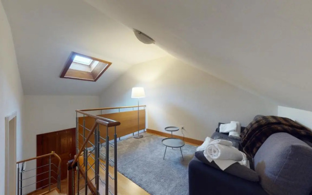 Modern apartment with a view of the Jet d'Eau