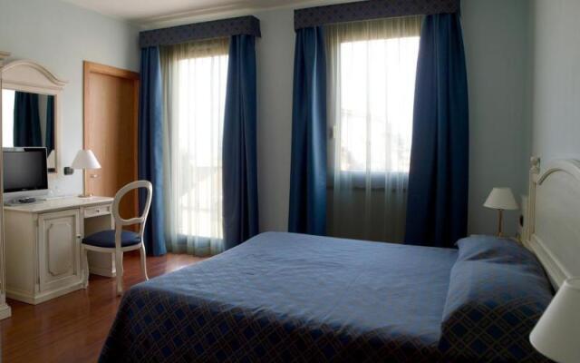 International Hotel Iseo