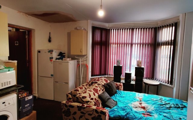 Beautiful 2-bedroom Apartment in Erdington Birming