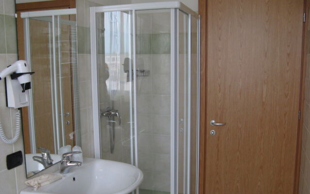 International Hotel Iseo