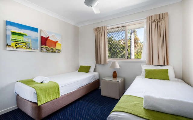 Turtle Beach Resort – Guest Rooms – Gold Coast