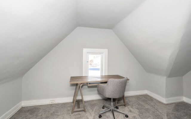 Suites on Main 3