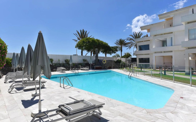 Aida 206 by VillaGranCanaria