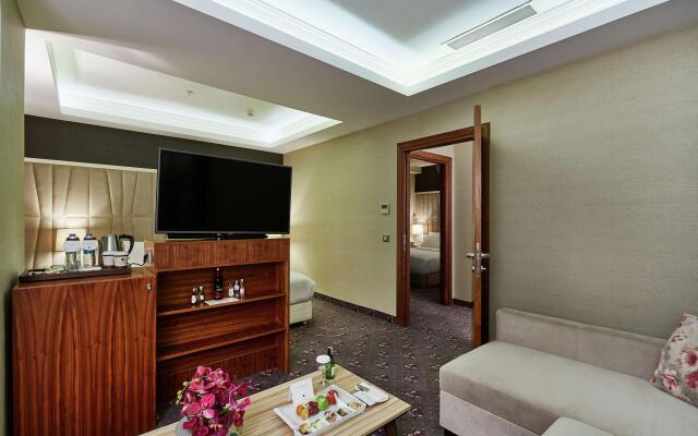 Doubletree By Hilton Hotel Izmir - Alsancak