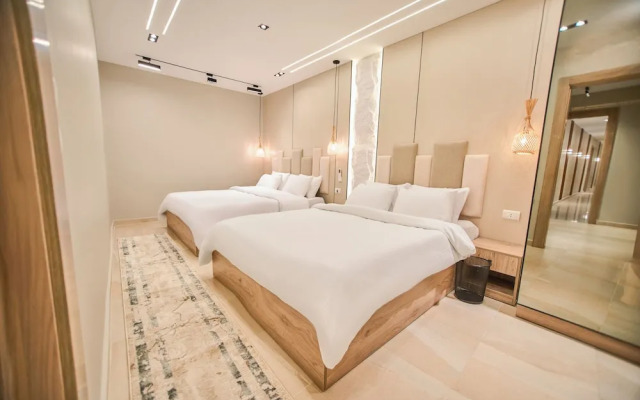 Pyramids View Studios