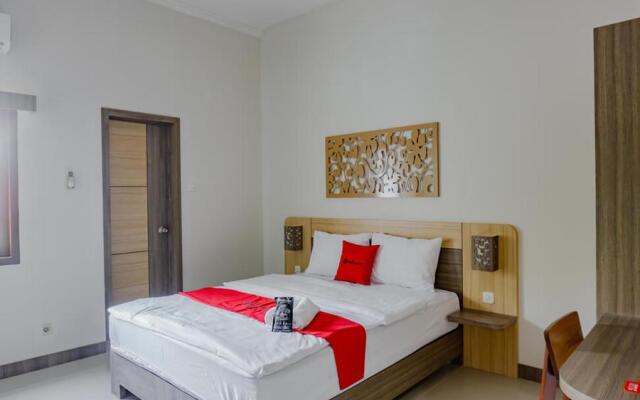 RedDoorz near Jogja City Mall 4