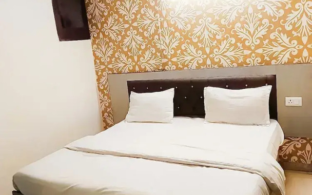 Roomshala 118 Hotel Acclaim 7 sky