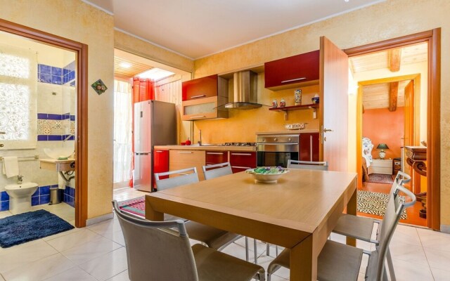 Beautiful Holiday Home in Catania with Barbecue