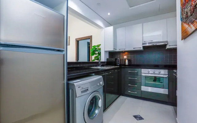 Kennedy Towers - Silverene