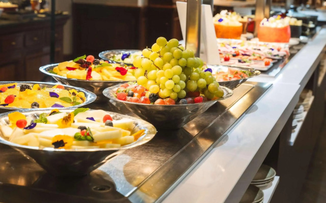 Hotel Pullman Madrid Airport & Feria