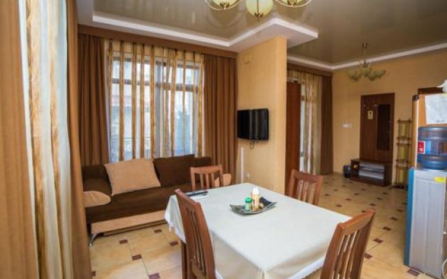 Guest House Yuzhniy