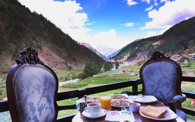 Mount Feast Hotel Naran