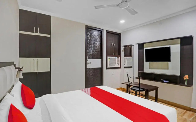 OYO Flagship 806719 Shyam Inn