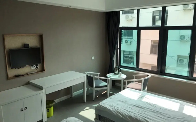 Chang Xing Yuan Zhong Hotel