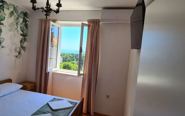 Apartment Solvit - Three Bedroom Apartment With Terrace