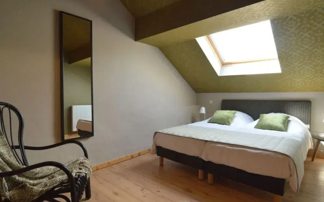Gorgeous Holiday Home in Waimes With In-house Theatre & Pool