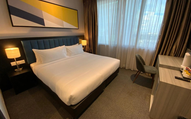 Fives Hotel Johor Bahru City Centre – Guest Rooms – Johor Bahru