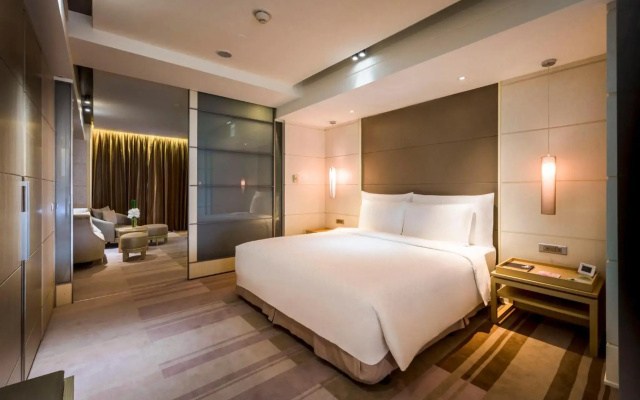 Hotel Nikko Saigon