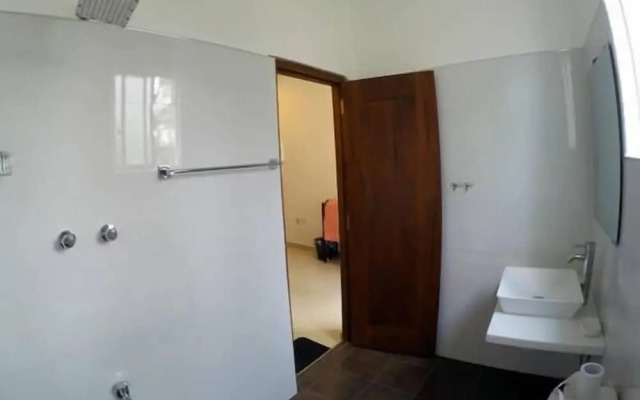 Angel Inn Guest House