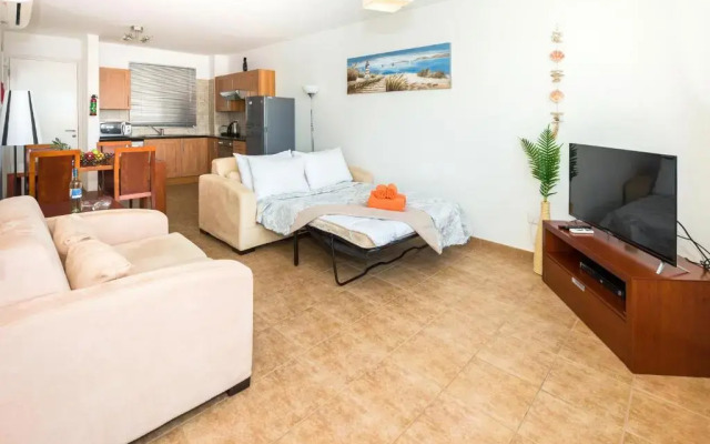 SEABREEZE APARTMENT 200m away from the sea